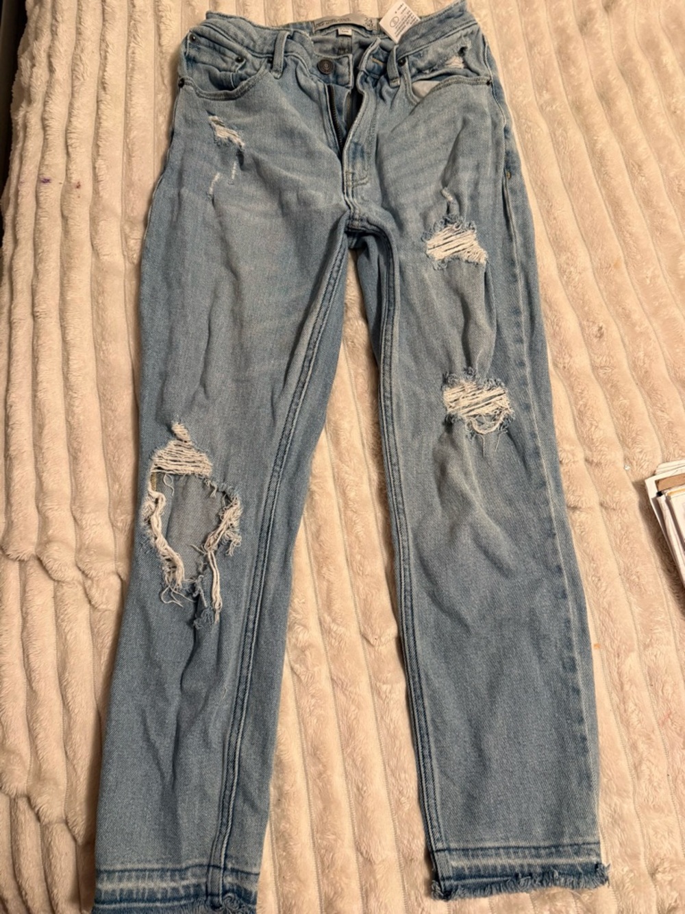 Abercrombie & fitch Distressed Mom Jeans 2 pairs 00Short! Barely worn